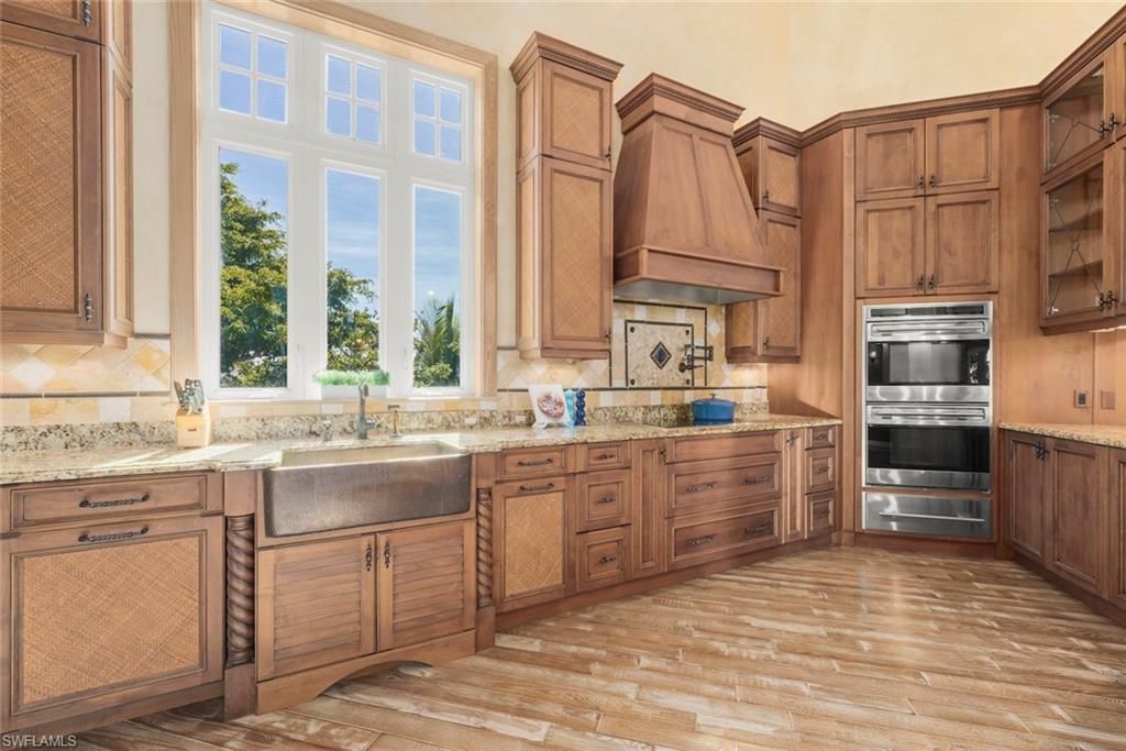 2451 Blind Pass Ct, Sanibel, FL 33957 Photo