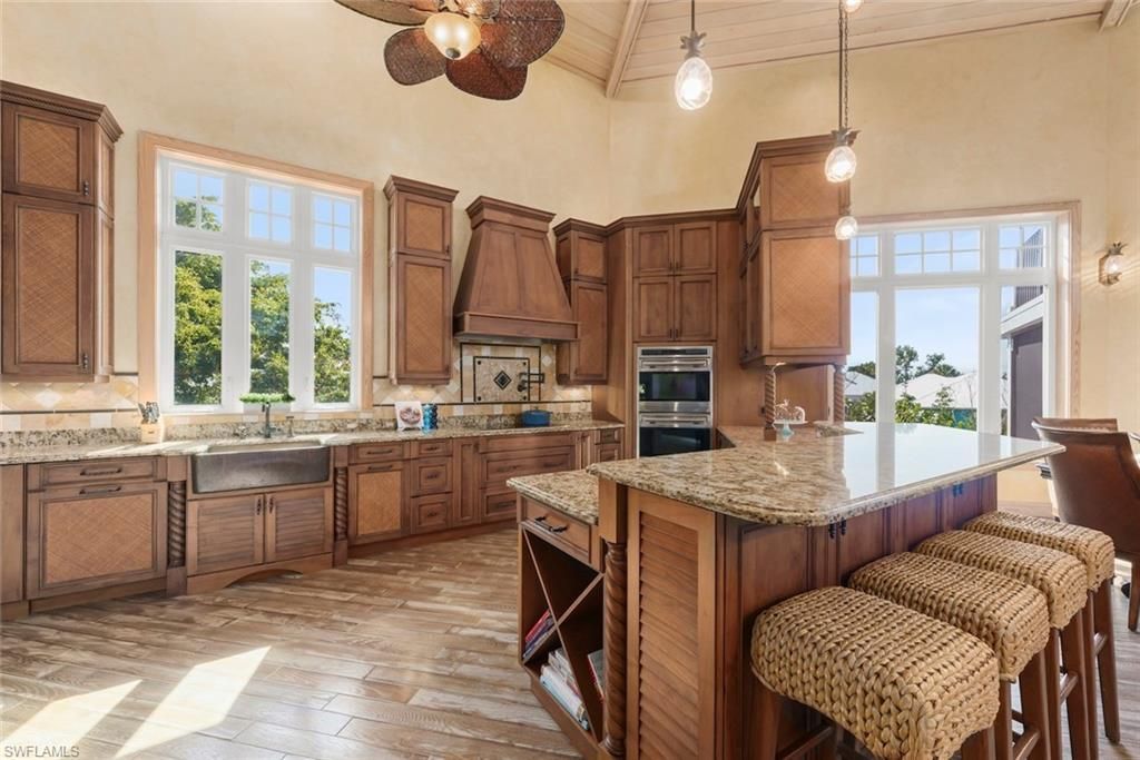 2451 Blind Pass Ct, Sanibel, FL 33957 Photo