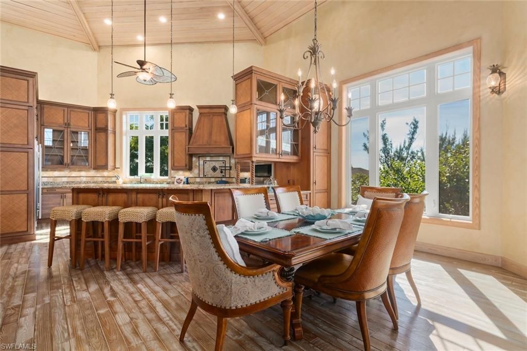 2451 Blind Pass Ct, Sanibel, FL 33957 Photo