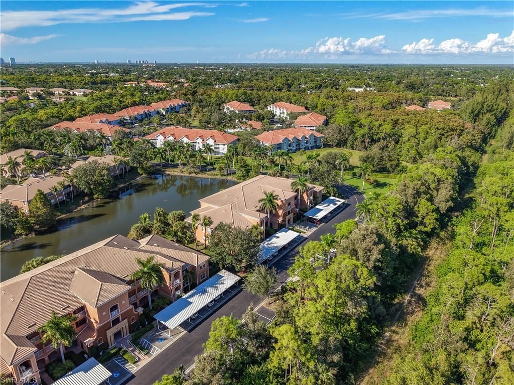 9601 Spanish Moss Way, Unit 3611, Bonita Springs, FL 34135 Photo