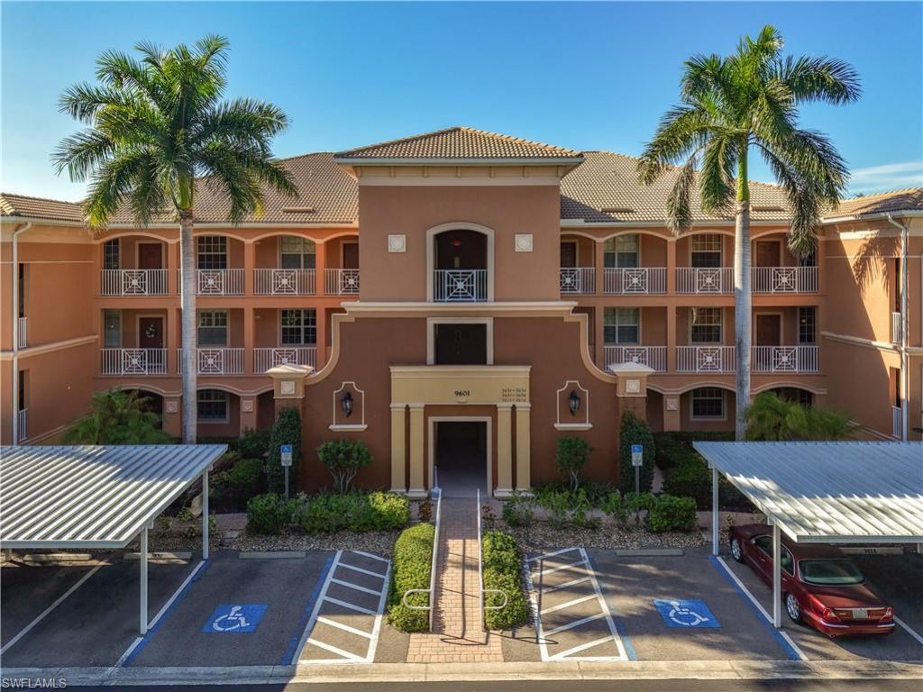 9601 Spanish Moss Way, Unit 3611, Bonita Springs, FL 34135 Photo