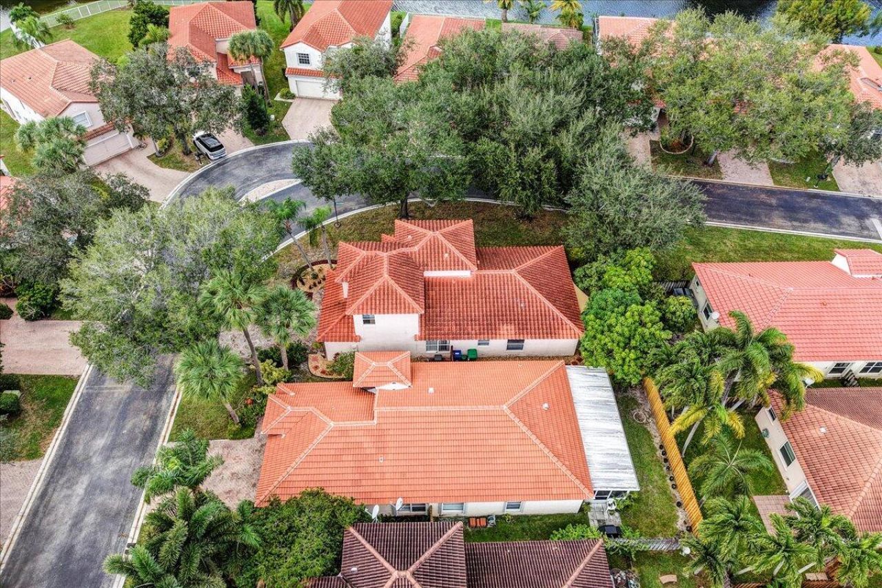 6379 NW 38th Drive, Coral Springs, FL 33067 Photo