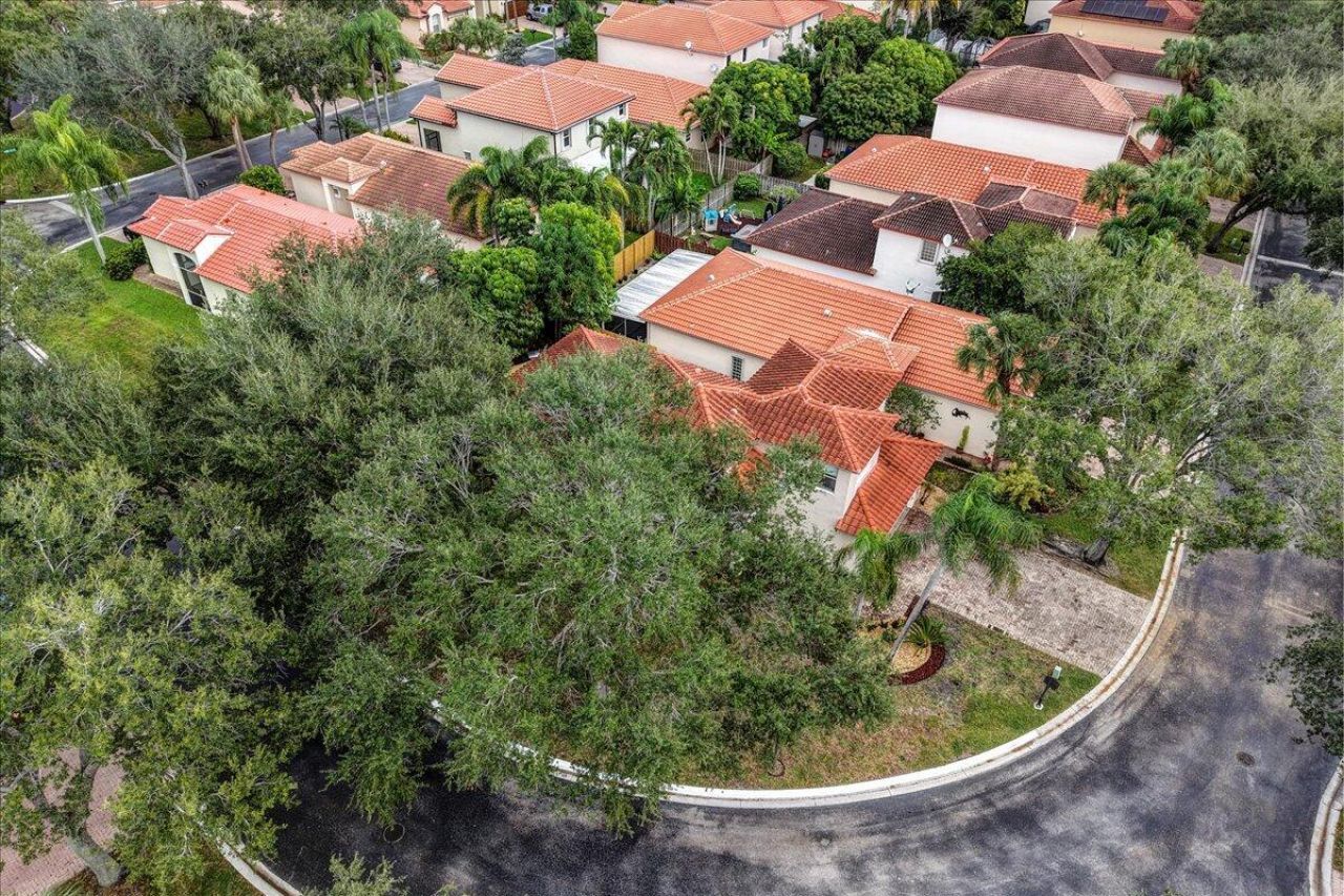 6379 NW 38th Drive, Coral Springs, FL 33067 Photo