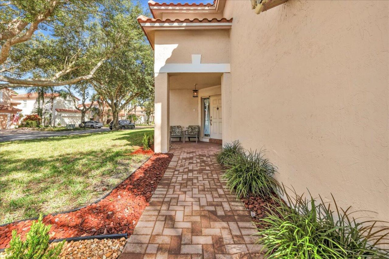 6379 NW 38th Drive, Coral Springs, FL 33067 Photo