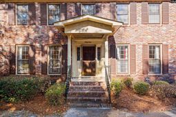 64 Olde Springs Road photo 4