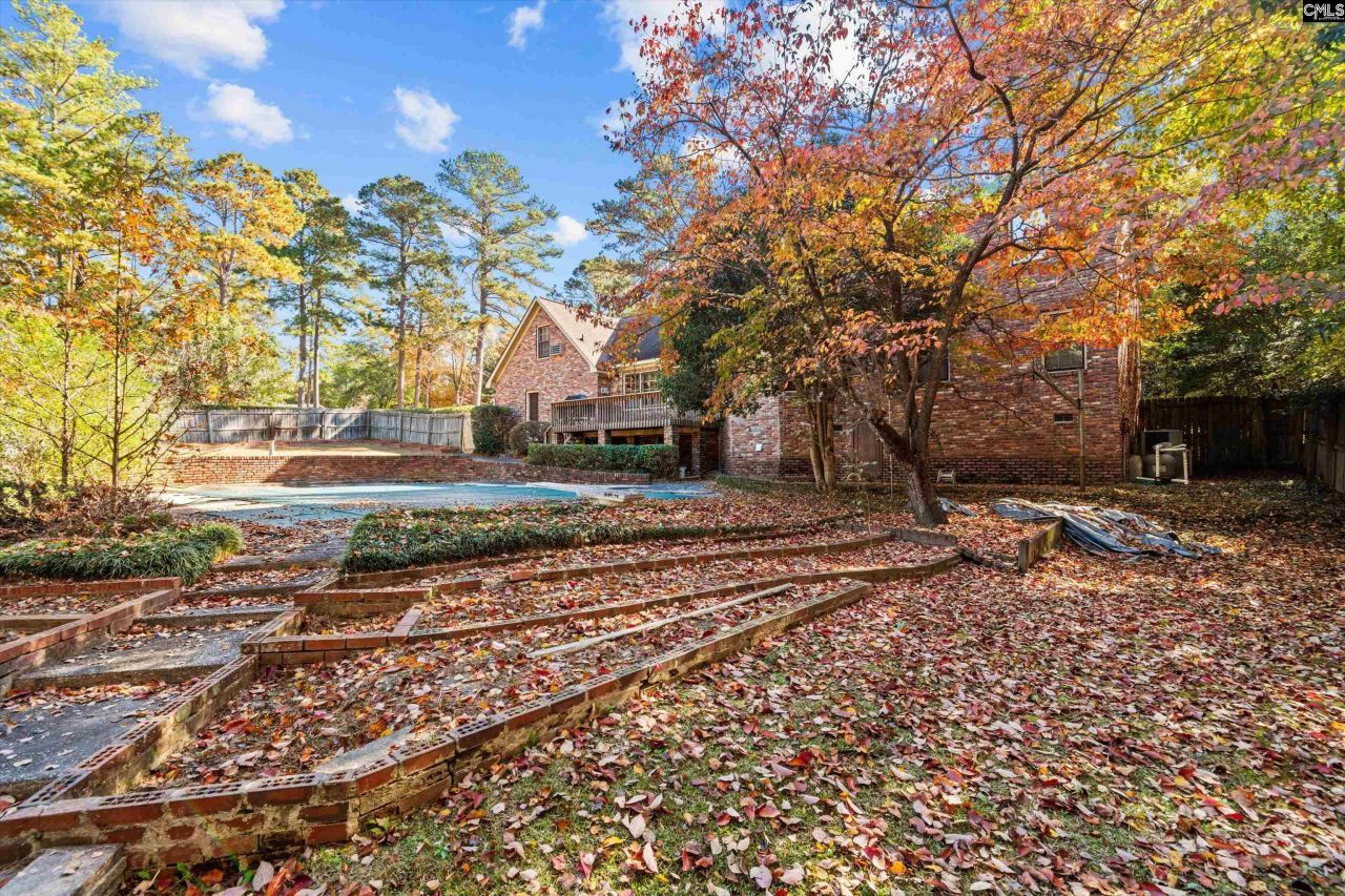 64 Olde Springs Road Photo 31