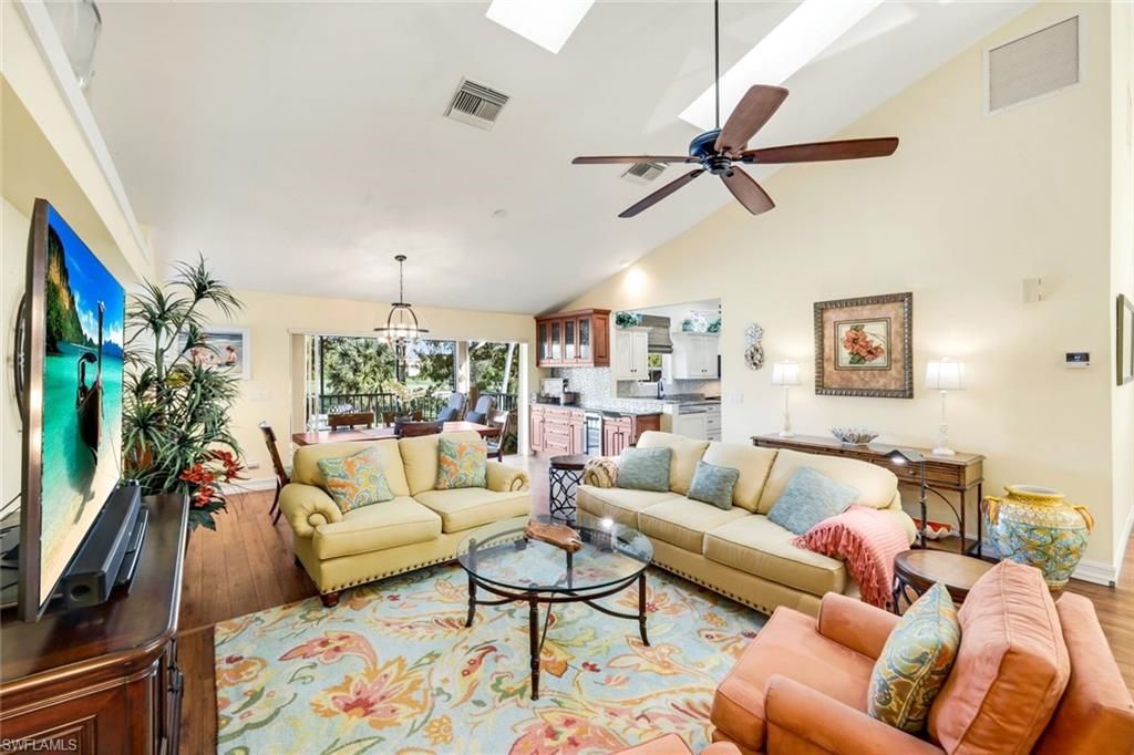 269 Perignon Pl, Unit 16-2, Naples, FL 34119 Photo
