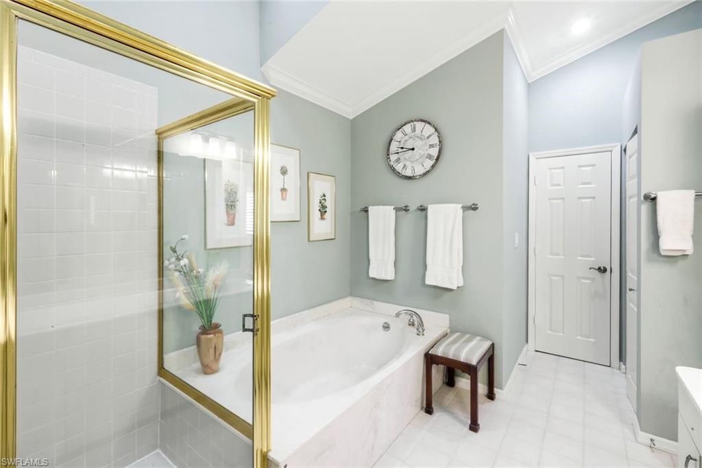 269 Perignon Pl, Unit 16-2, Naples, FL 34119 Photo