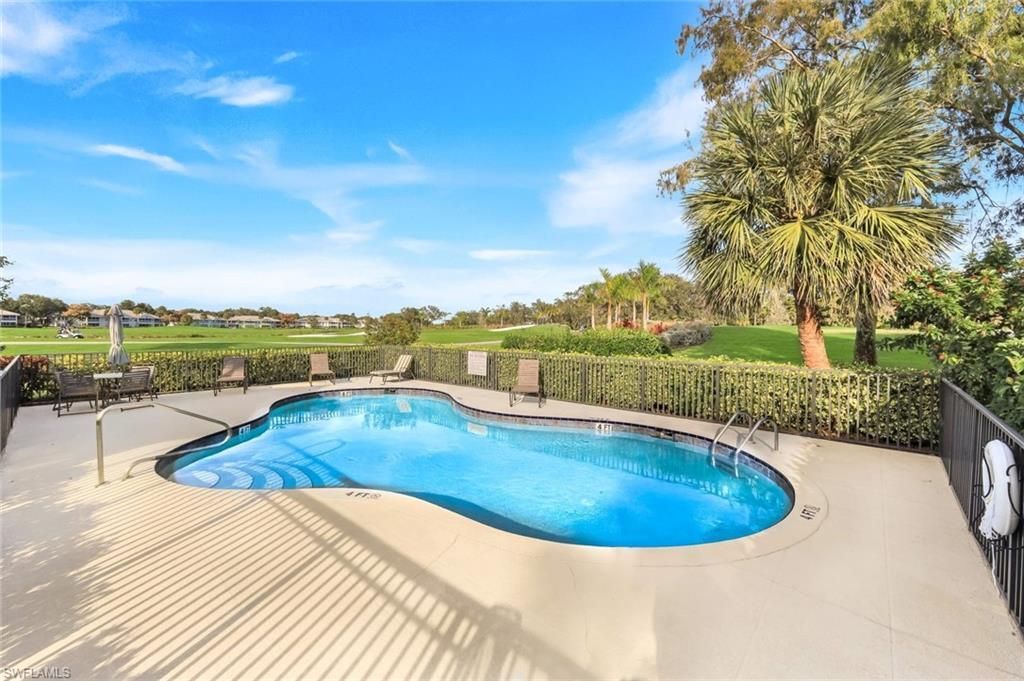 269 Perignon Pl, Unit 16-2, Naples, FL 34119 Photo