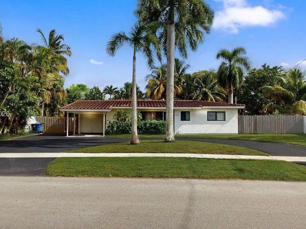 1630 SW 23rd Ave, Fort Lauderdale, FL 33312