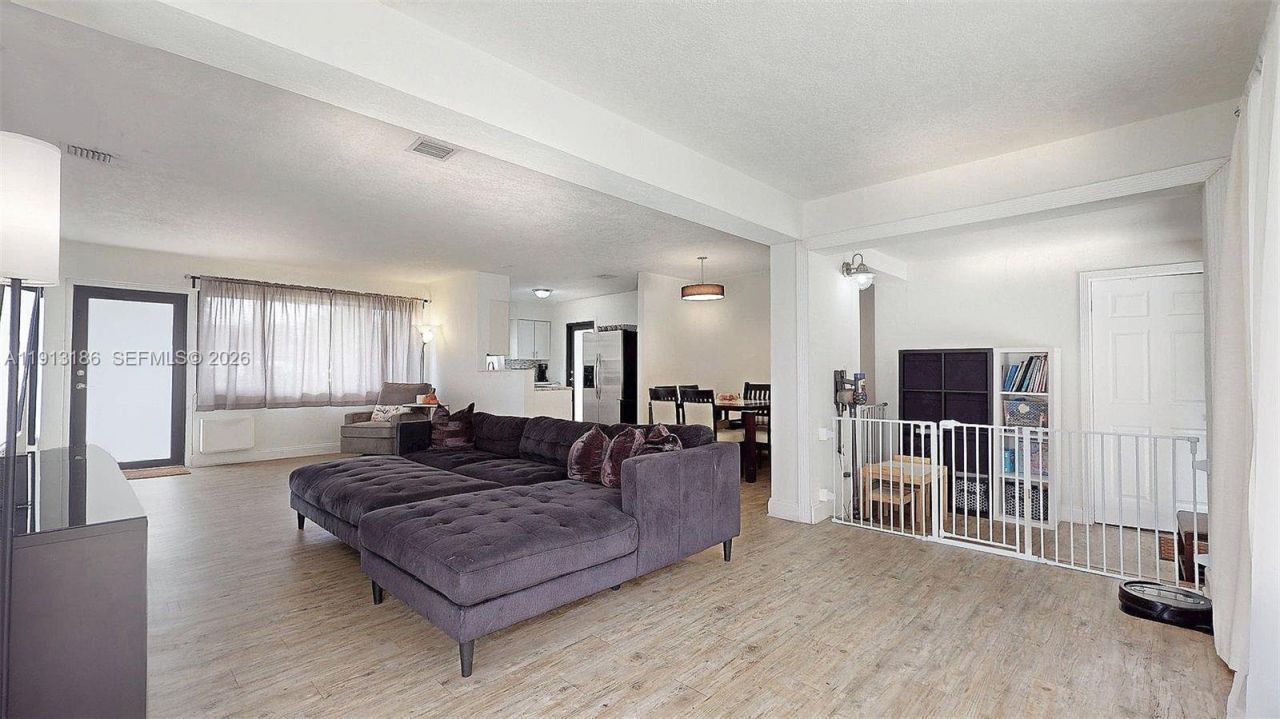 1630 SW 23rd Ave, Fort Lauderdale, FL 33312 Photo