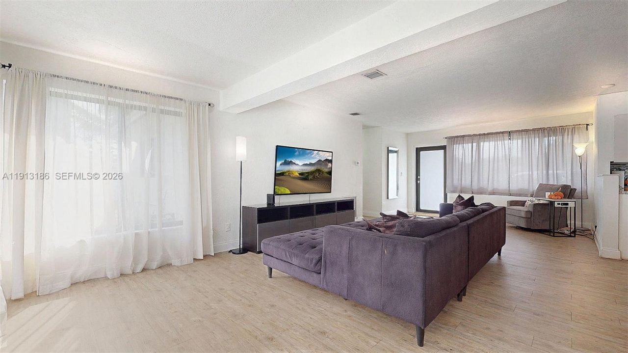 1630 SW 23rd Ave, Fort Lauderdale, FL 33312 Photo