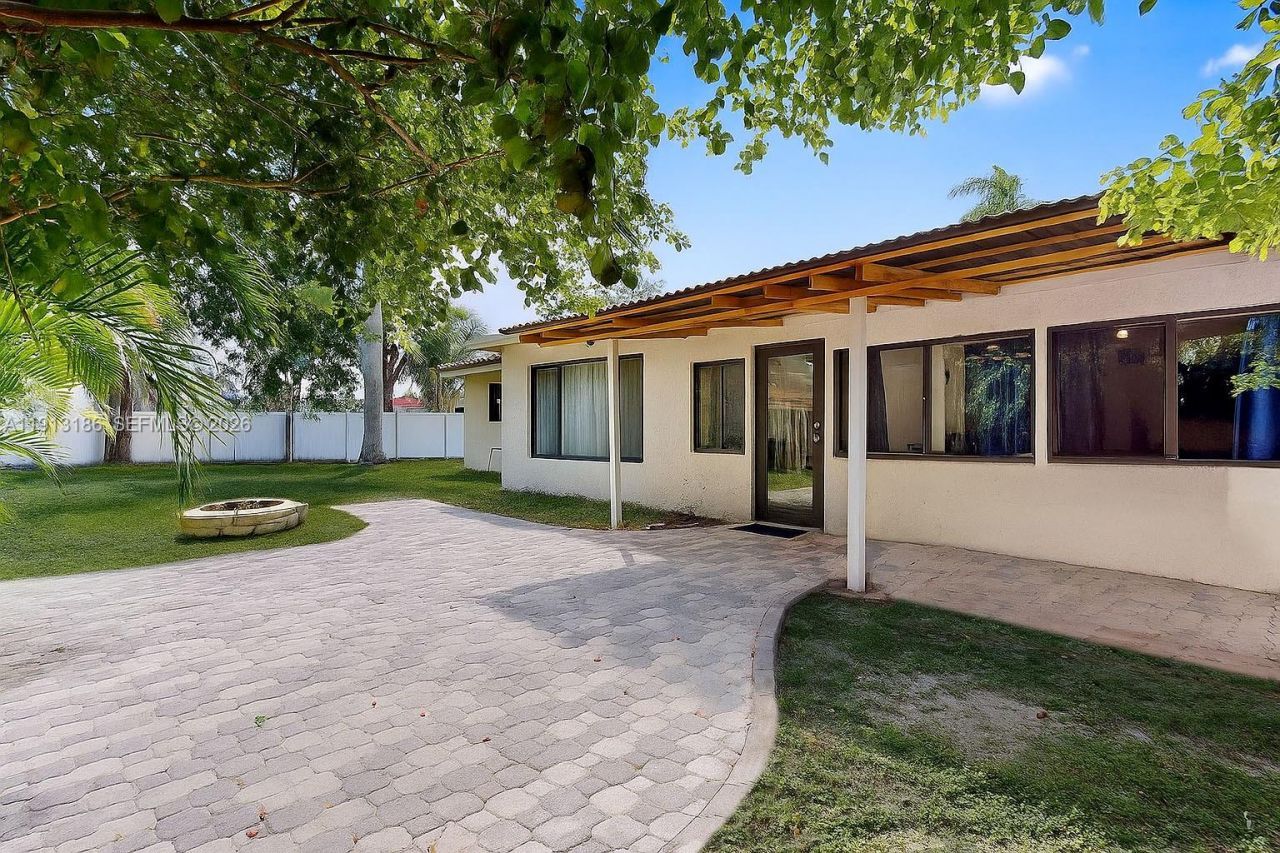 1630 SW 23rd Ave, Fort Lauderdale, FL 33312 Photo