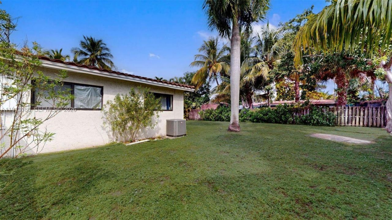 1630 SW 23rd Ave, Fort Lauderdale, FL 33312 Photo