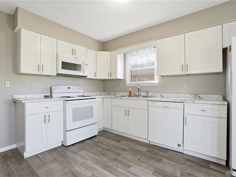 704 Terrace Court, Trenton, OH 45067 Photo 13