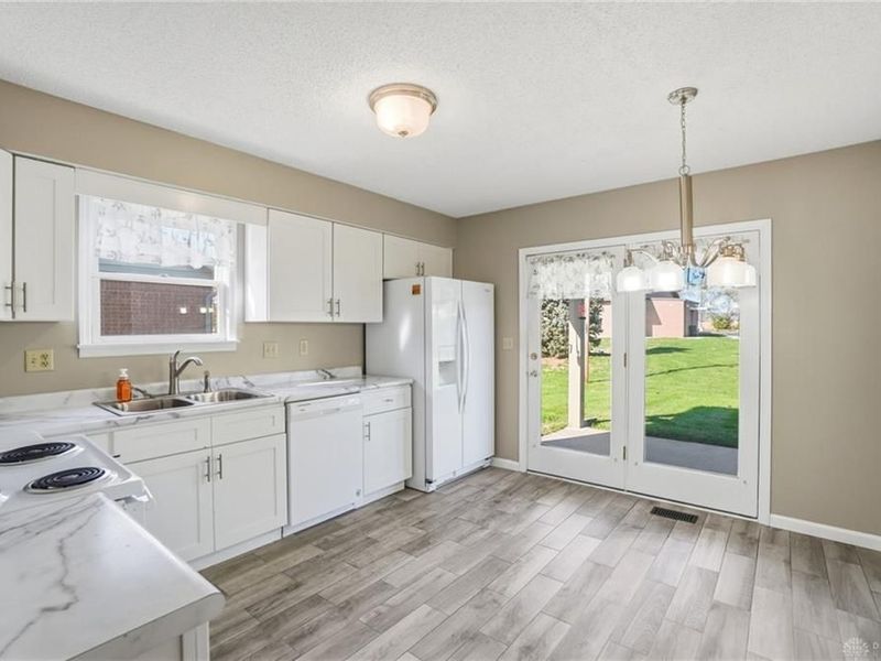 704 Terrace Court, Trenton, OH 45067 Photo 14