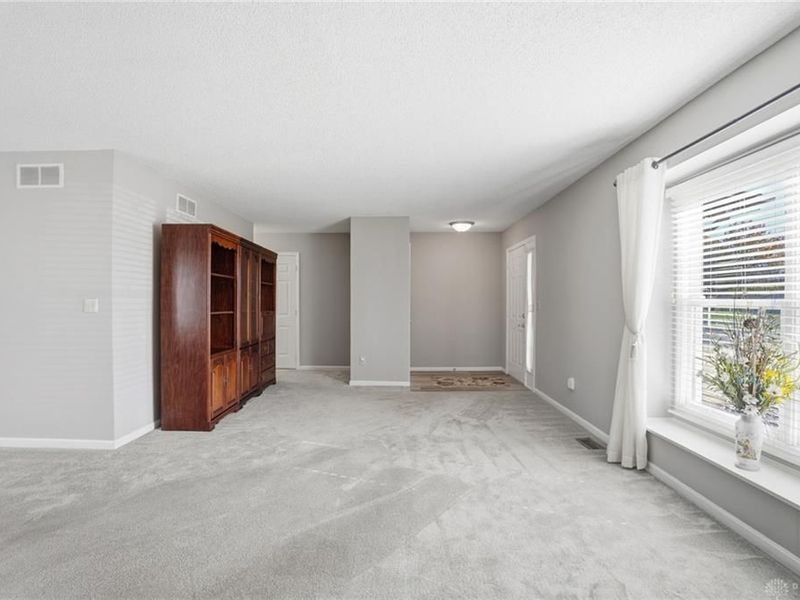 704 Terrace Court, Trenton, OH 45067 Photo 8