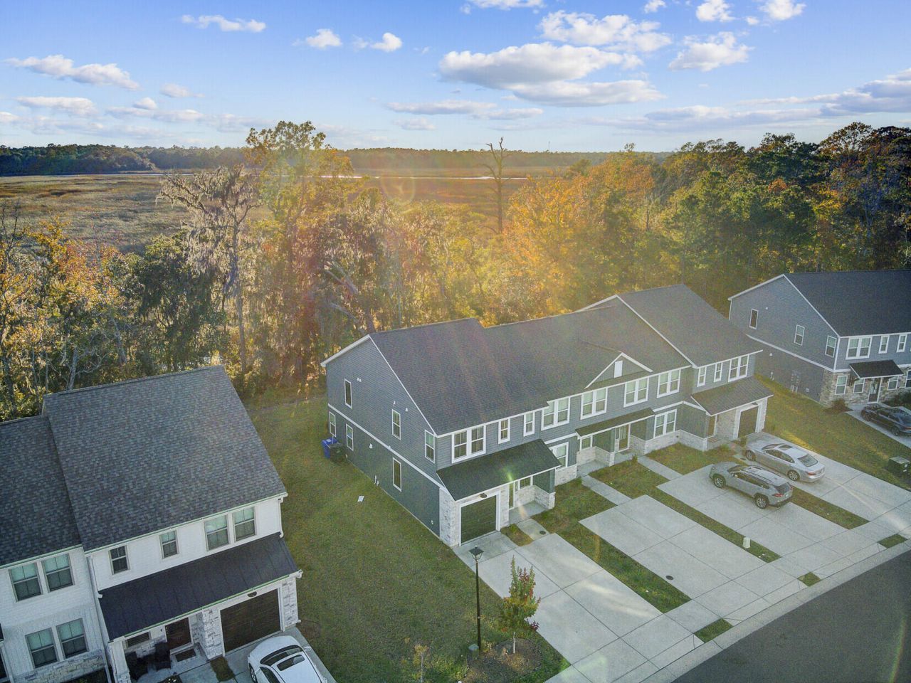 7749 Park Gate Drive Photo 40