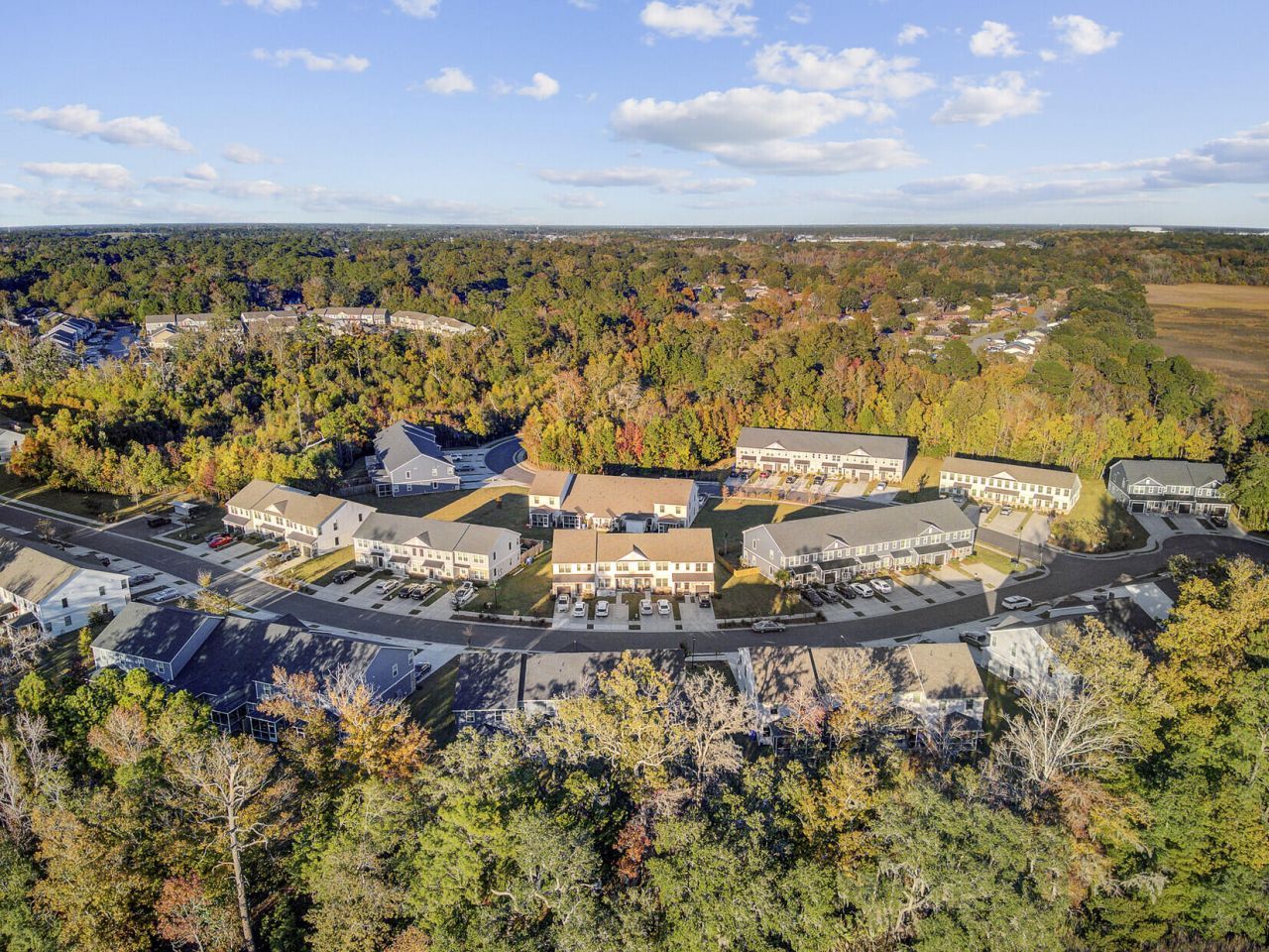 7749 Park Gate Drive Photo 46