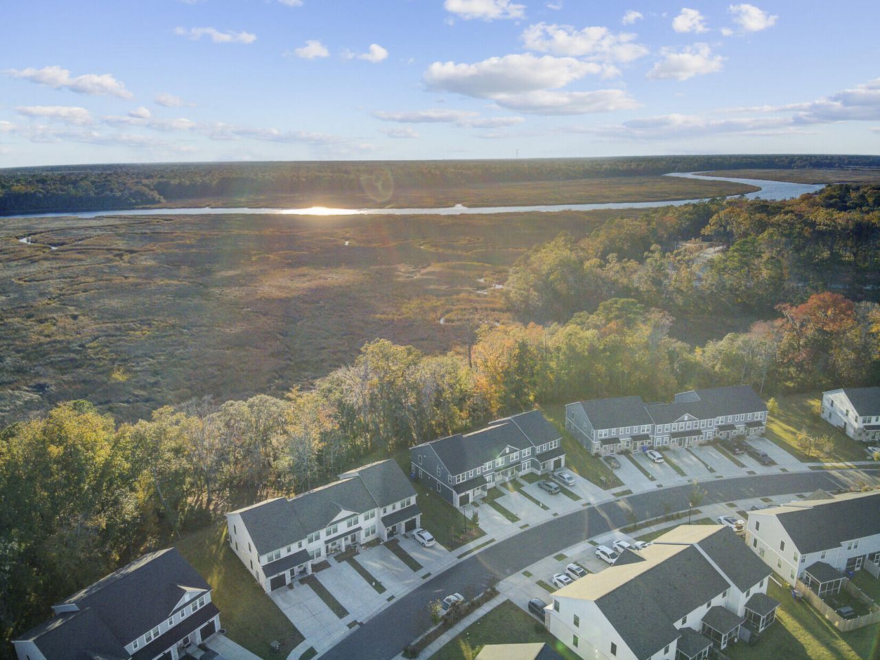 7749 Park Gate Drive Photo 49