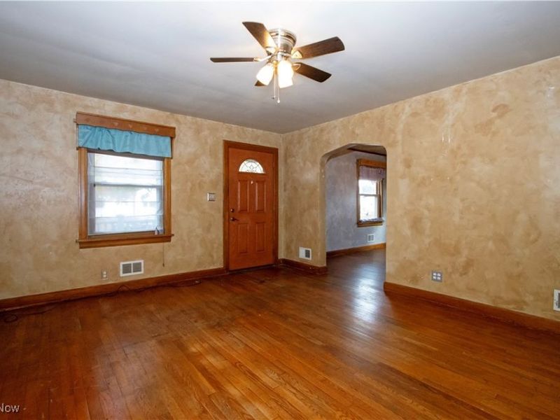 316 E Campbell Street, Loudonville, OH 44842 Photo 8