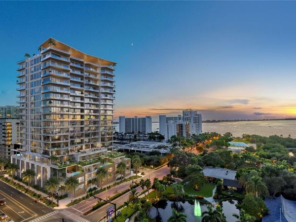 668 QUAY COMMONS, Unit 1601, SARASOTA, FL 34236