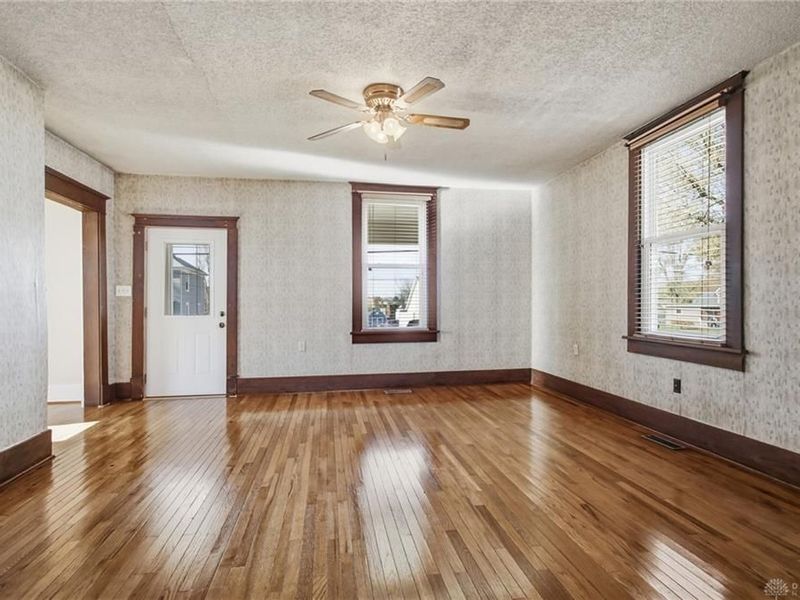 319 Jamestown Road, South Charleston, OH 45368 Photo 8