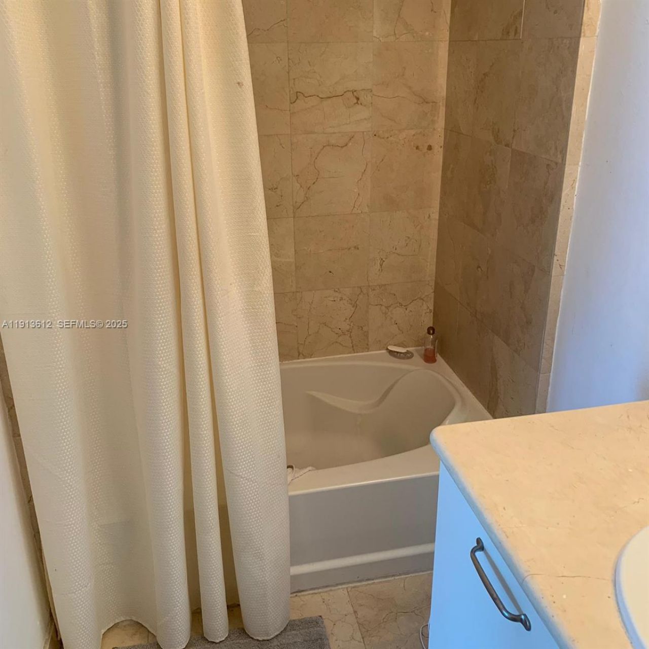 6515 Collins Ave, Unit 1007, Miami Beach, FL 33141 Photo