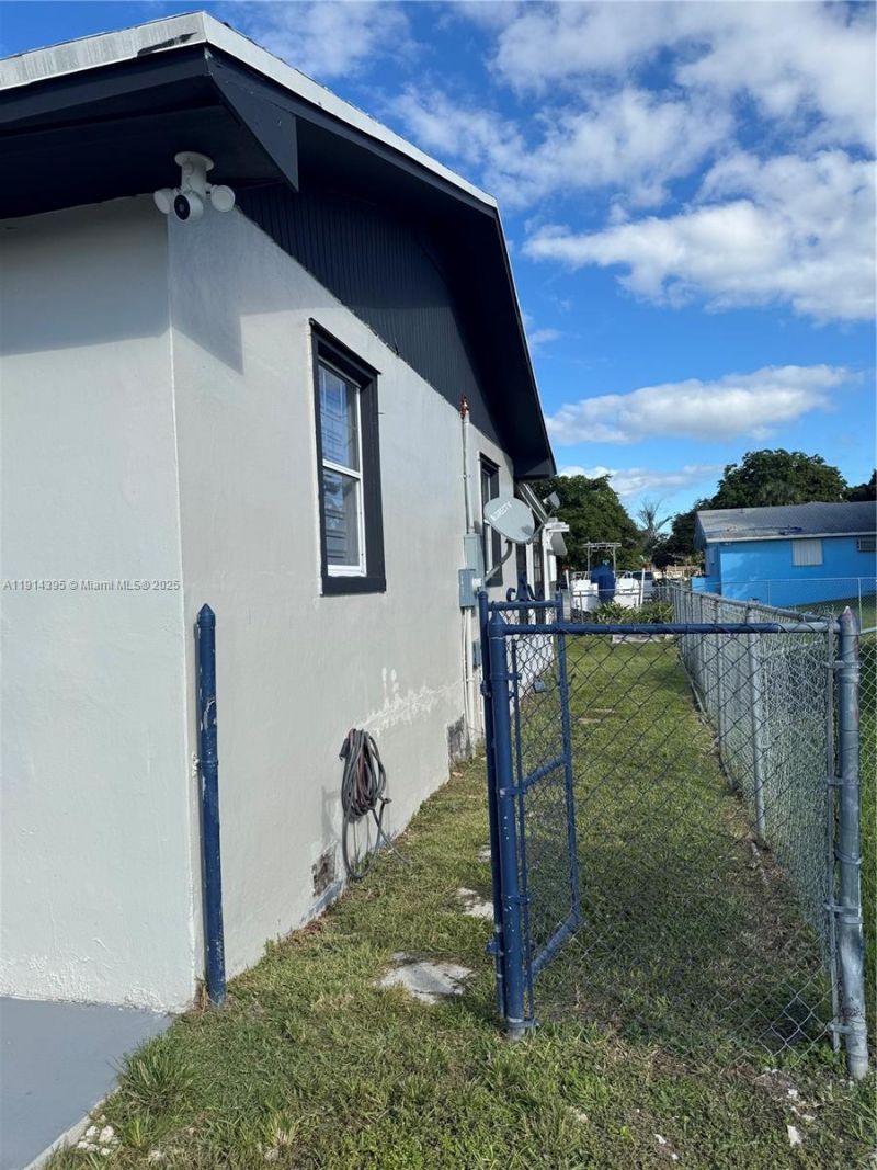 Please Call For Address, Miami, FL 33170 Photo