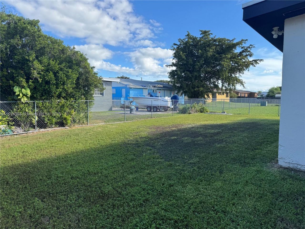 Please Call For Address, Miami, FL 33170 Photo