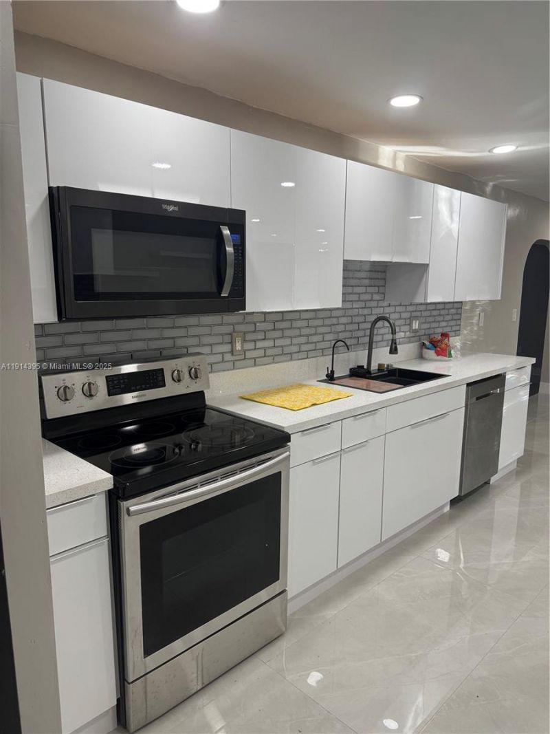 Please Call For Address, Miami, FL 33170 Photo