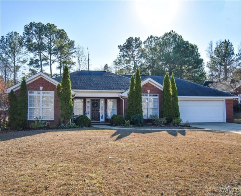 4648 Crosshill Lane, Northport, AL 35473 Main Photo