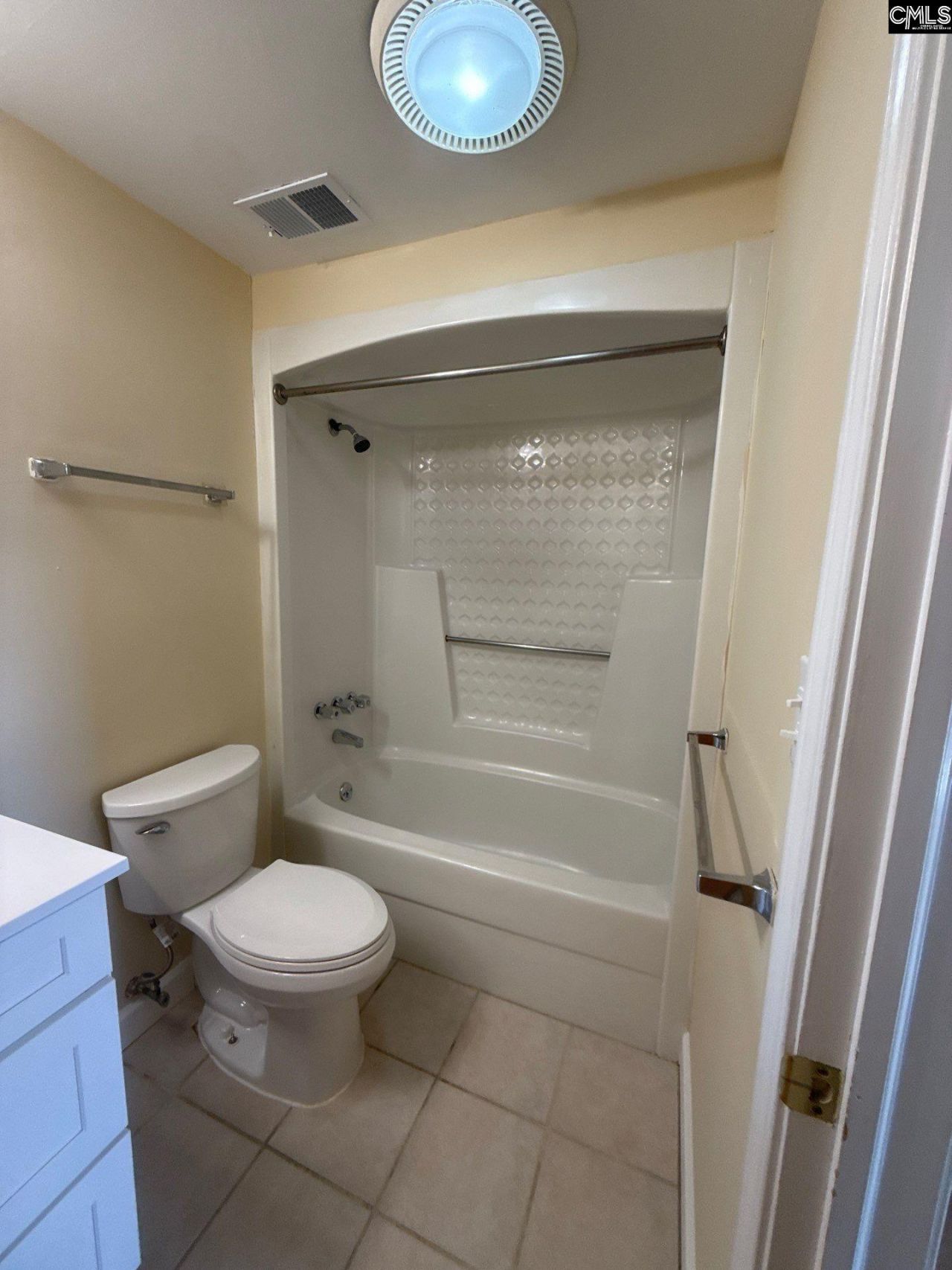 2002 Greene Street Photo 13