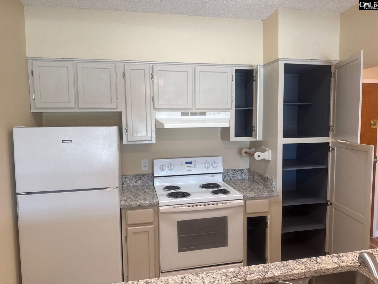 2002 Greene Street Photo 19