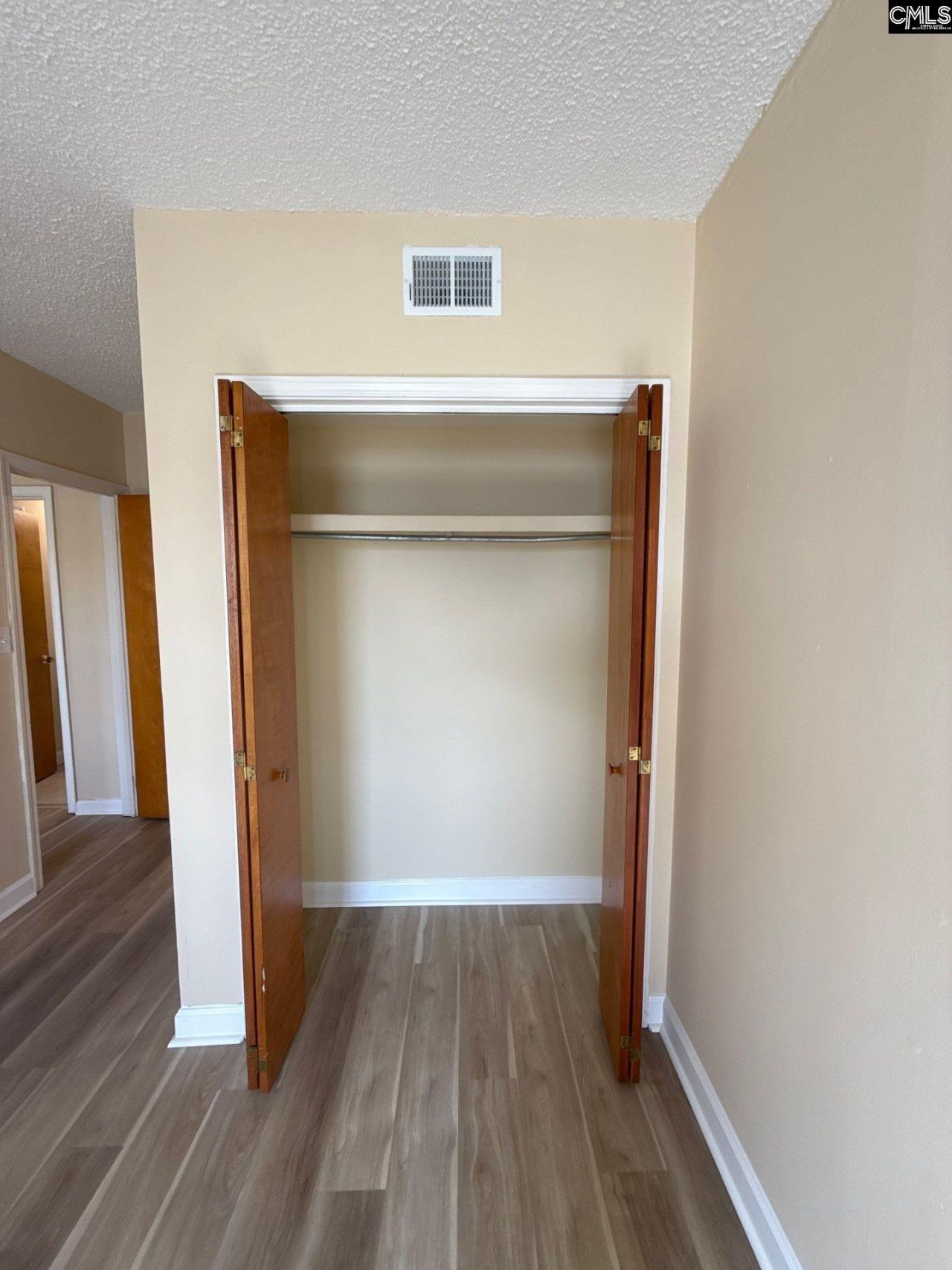 2002 Greene Street Photo 7