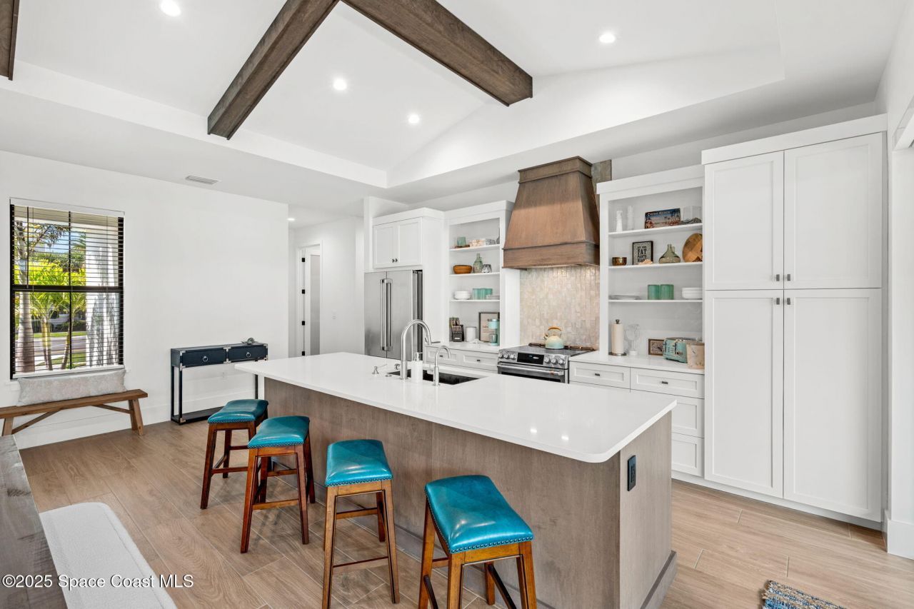 2021 S Orlando Avenue, Cocoa Beach, FL 32931 Photo