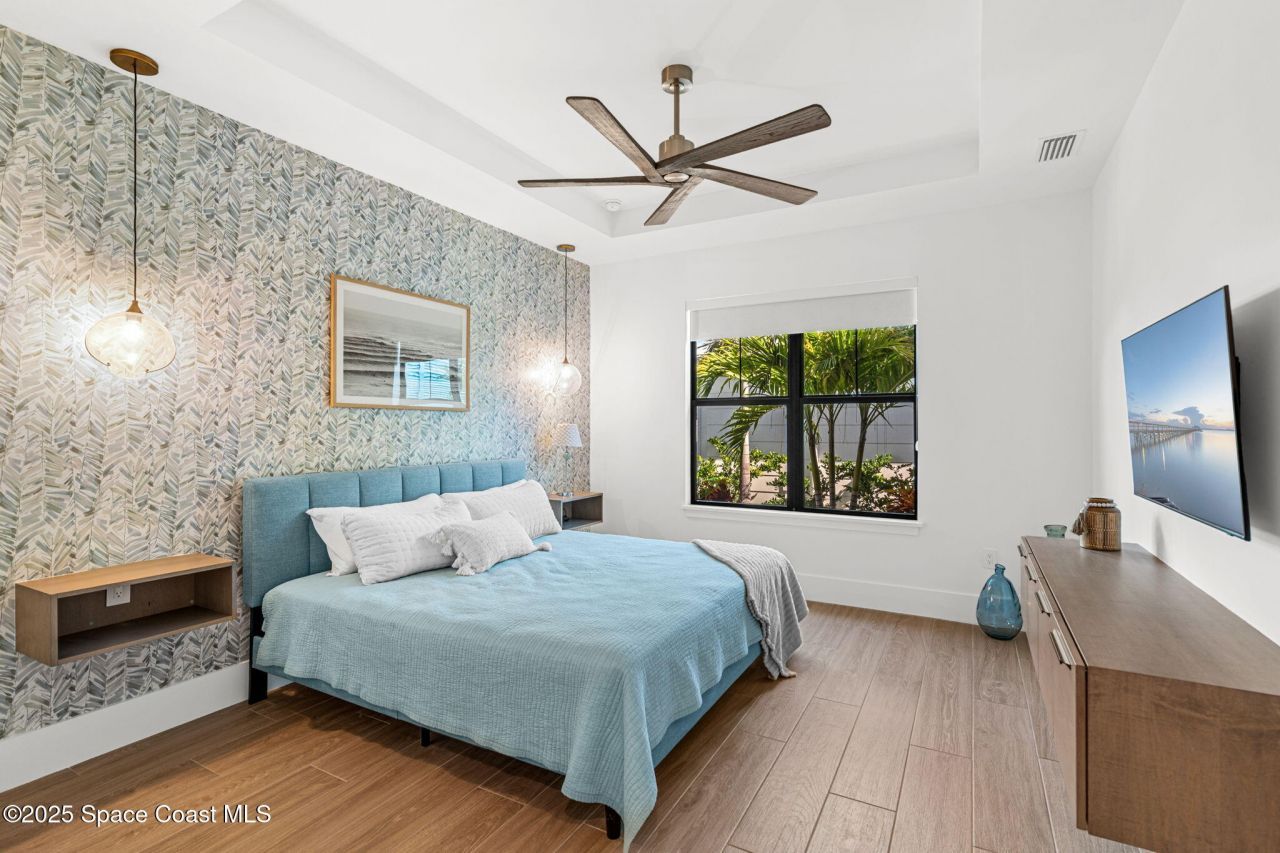 2021 S Orlando Avenue, Cocoa Beach, FL 32931 Photo