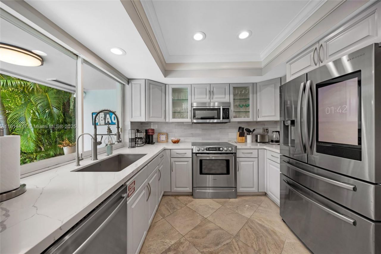 2132 NE 63rd Ct, Fort Lauderdale, FL 33308 Photo