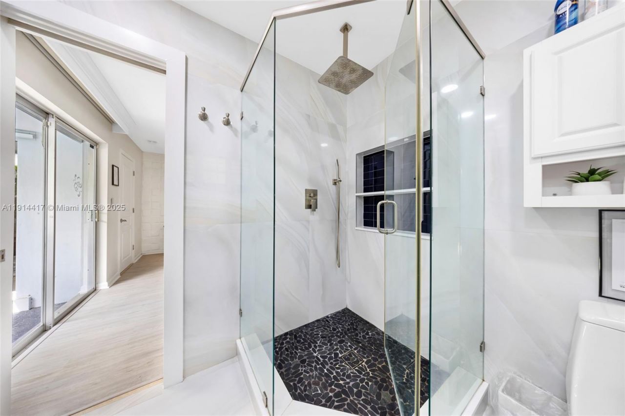 2132 NE 63rd Ct, Fort Lauderdale, FL 33308 Photo