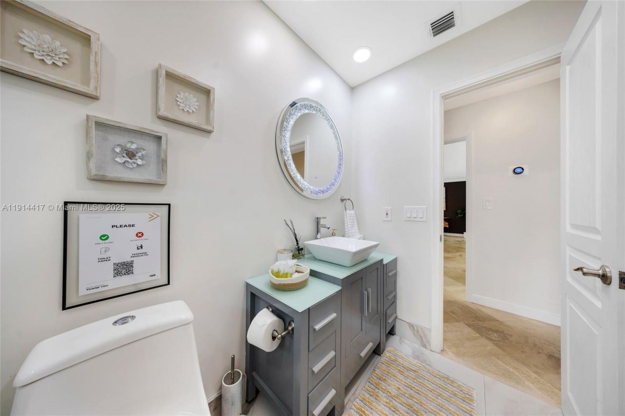 2132 NE 63rd Ct, Fort Lauderdale, FL 33308 Photo