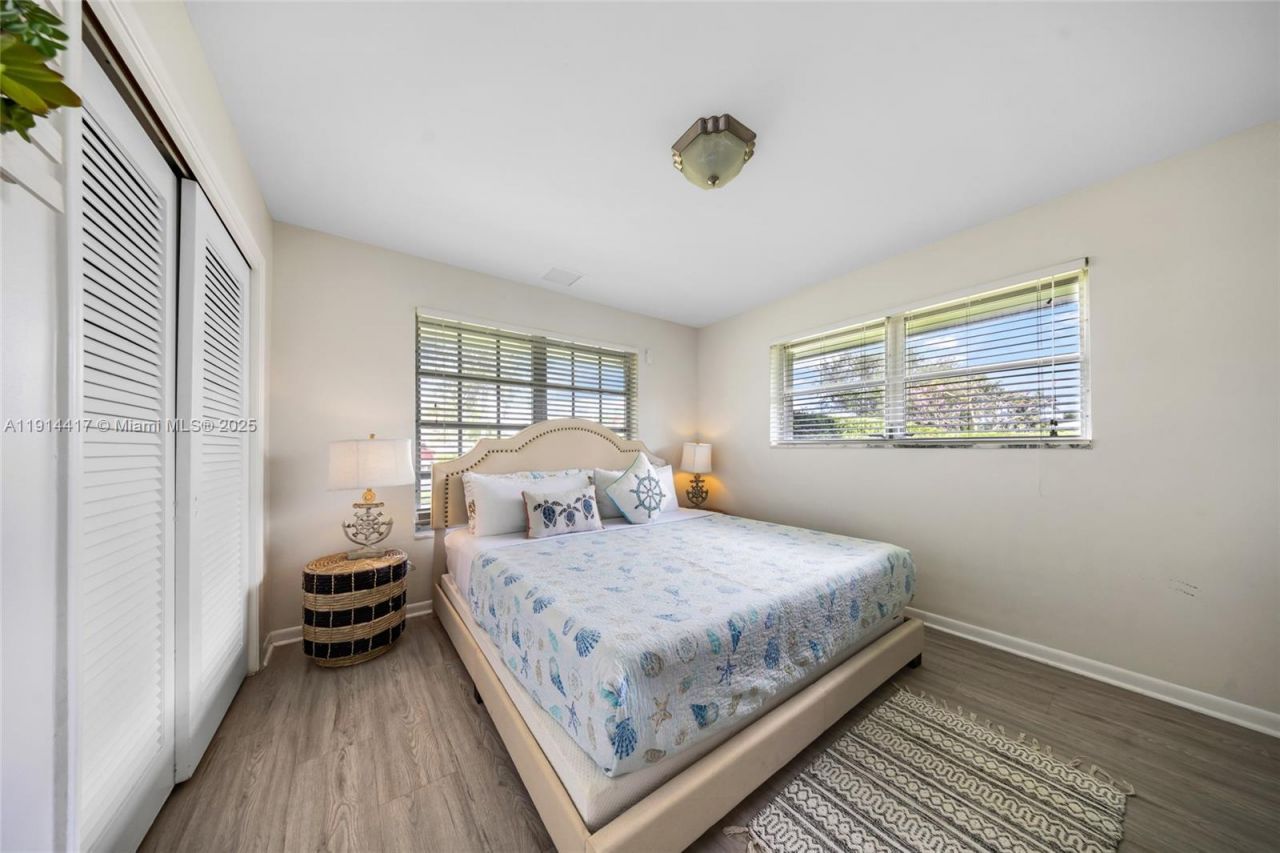 2132 NE 63rd Ct, Fort Lauderdale, FL 33308 Photo