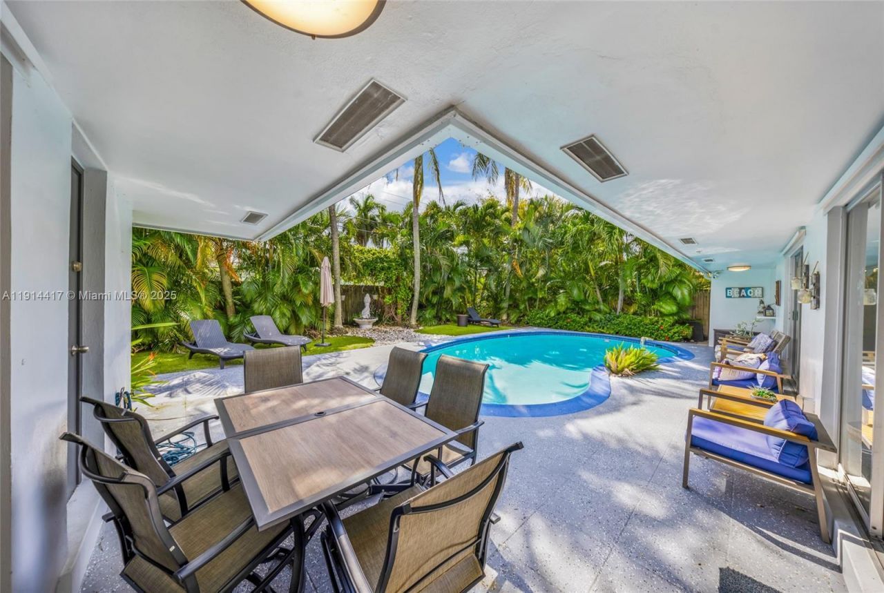 2132 NE 63rd Ct, Fort Lauderdale, FL 33308 Photo