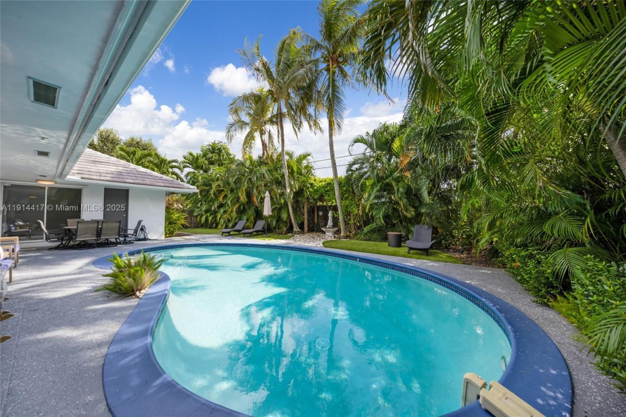 2132 NE 63rd Ct, Fort Lauderdale, FL 33308 Photo