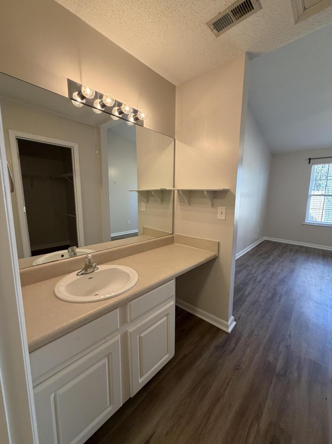 7987 Vermont Road Photo 14