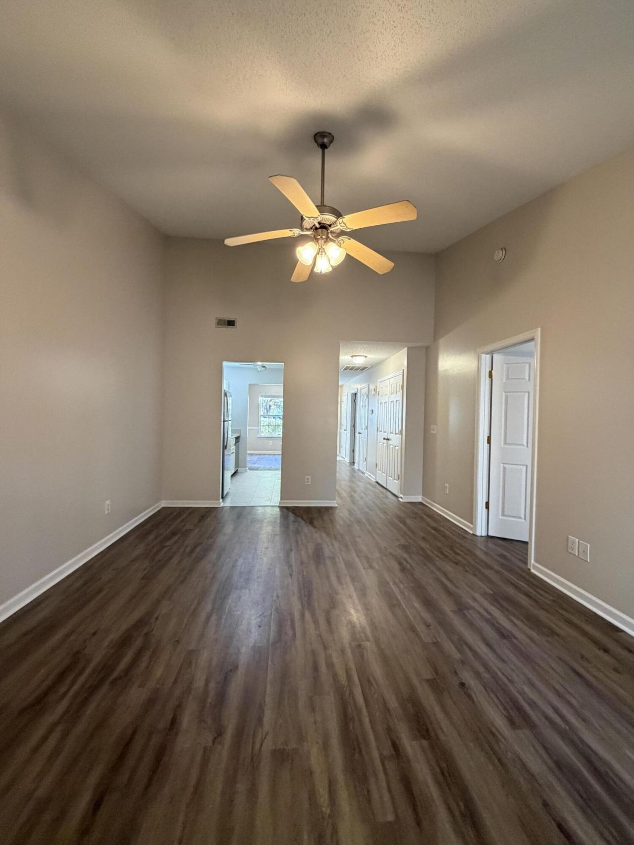 7987 Vermont Road Photo 9