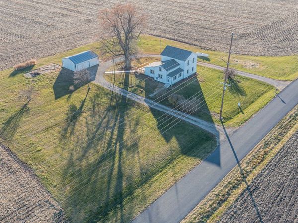 17394 1600 North Avenue, Princeton, IL 61356