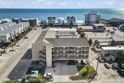 120 Dogwood Dr. N photo 4