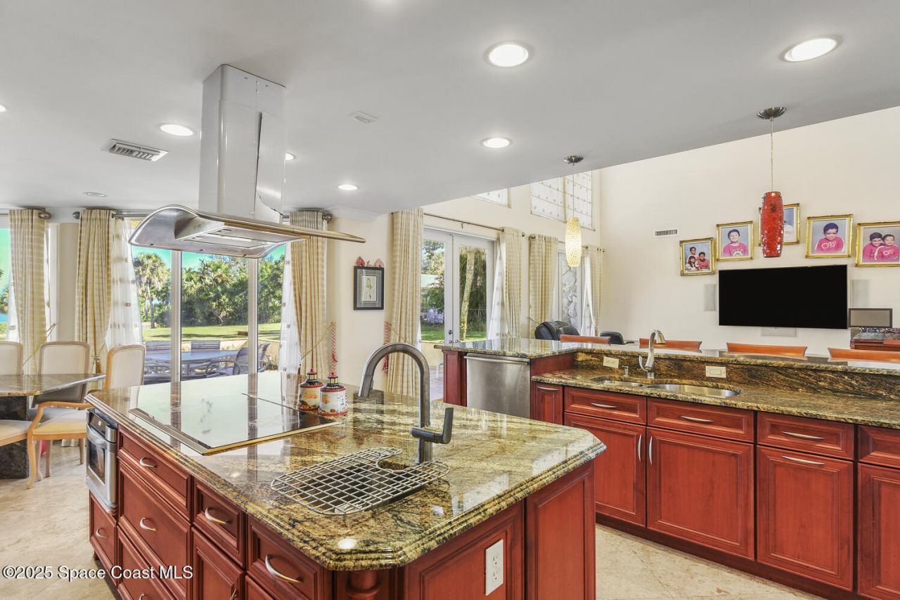 3343 S Indian River Drive, Fort Pierce, FL 34982 Photo