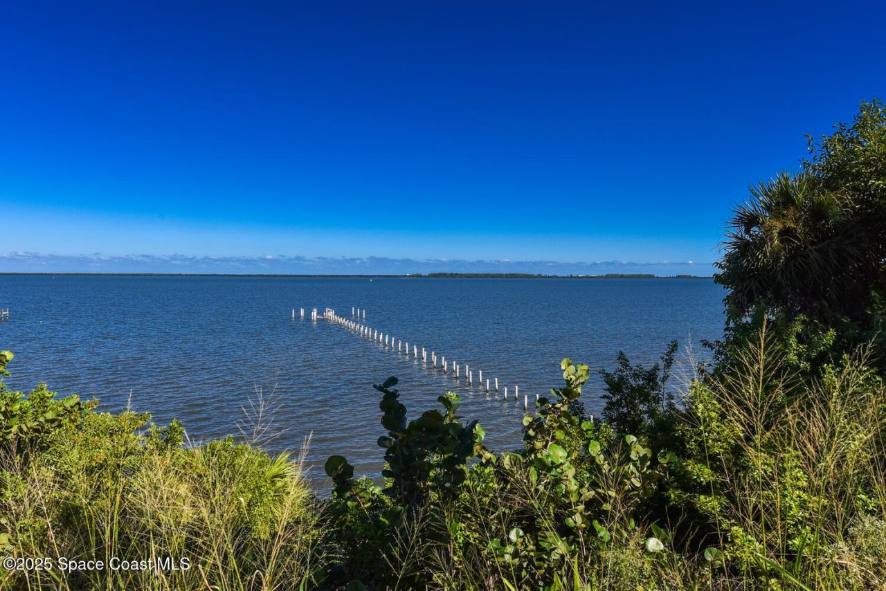 3343 S Indian River Drive, Fort Pierce, FL 34982 Photo