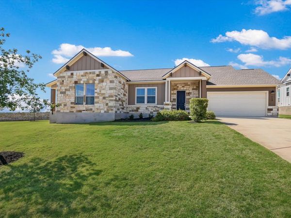 113 Surfside ST, San Marcos, TX 78666